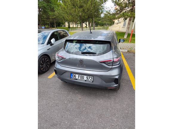 Sahibinden Renault Clio 1.0 TCe Evolution 2025 Model