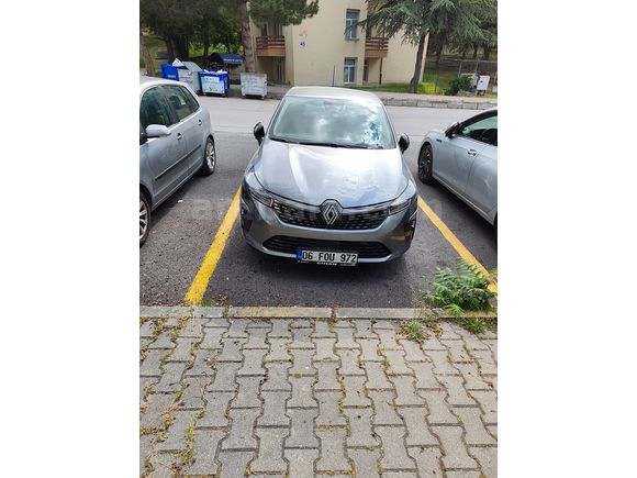 Sahibinden Renault Clio 1.0 TCe Evolution 2025 Model