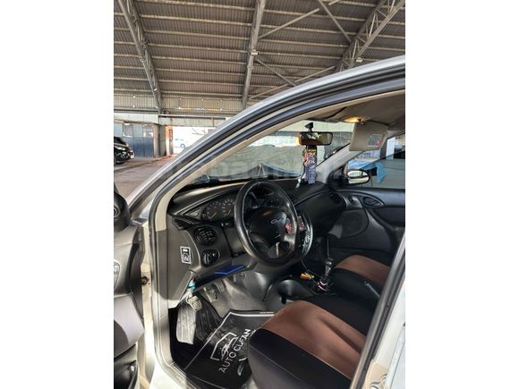Düşük Km  249 binde ambiante paket ford focus1