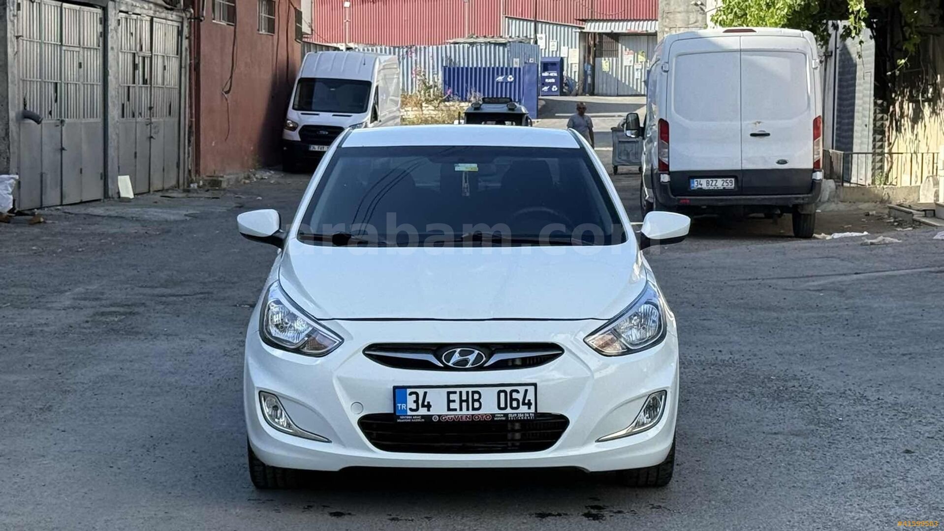 Galeriden Hyundai Accent Blue 1.6 CRDI Mode Plus 2015 Model İstanbul 203.000 km Beyaz 1