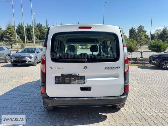 YETKİLİ BAYİ'DEN RENAULT KANGOO MULTIX JOY-HATASIZ-