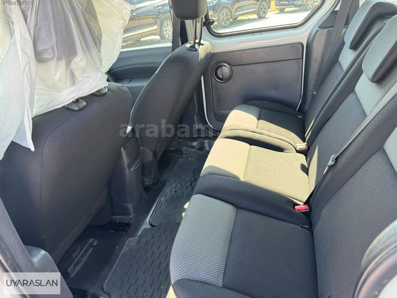 YETKİLİ BAYİ'DEN RENAULT KANGOO MULTIX JOY-HATASIZ-
