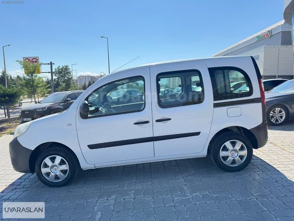 YETKİLİ BAYİ'DEN RENAULT KANGOO MULTIX JOY-HATASIZ-