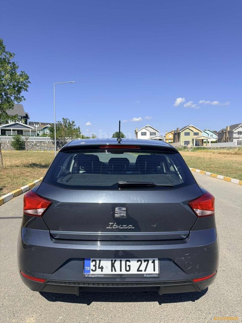 Galeriden Seat Ibiza 1.0 EcoTSI Style 2024 Model İstanbul 18.000 km Füme 5