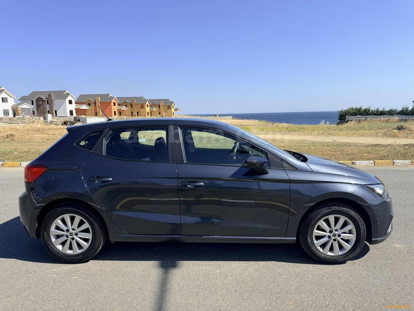 Galeriden Seat Ibiza 1.0 EcoTSI Style 2024 Model İstanbul 18.000 km Füme 7