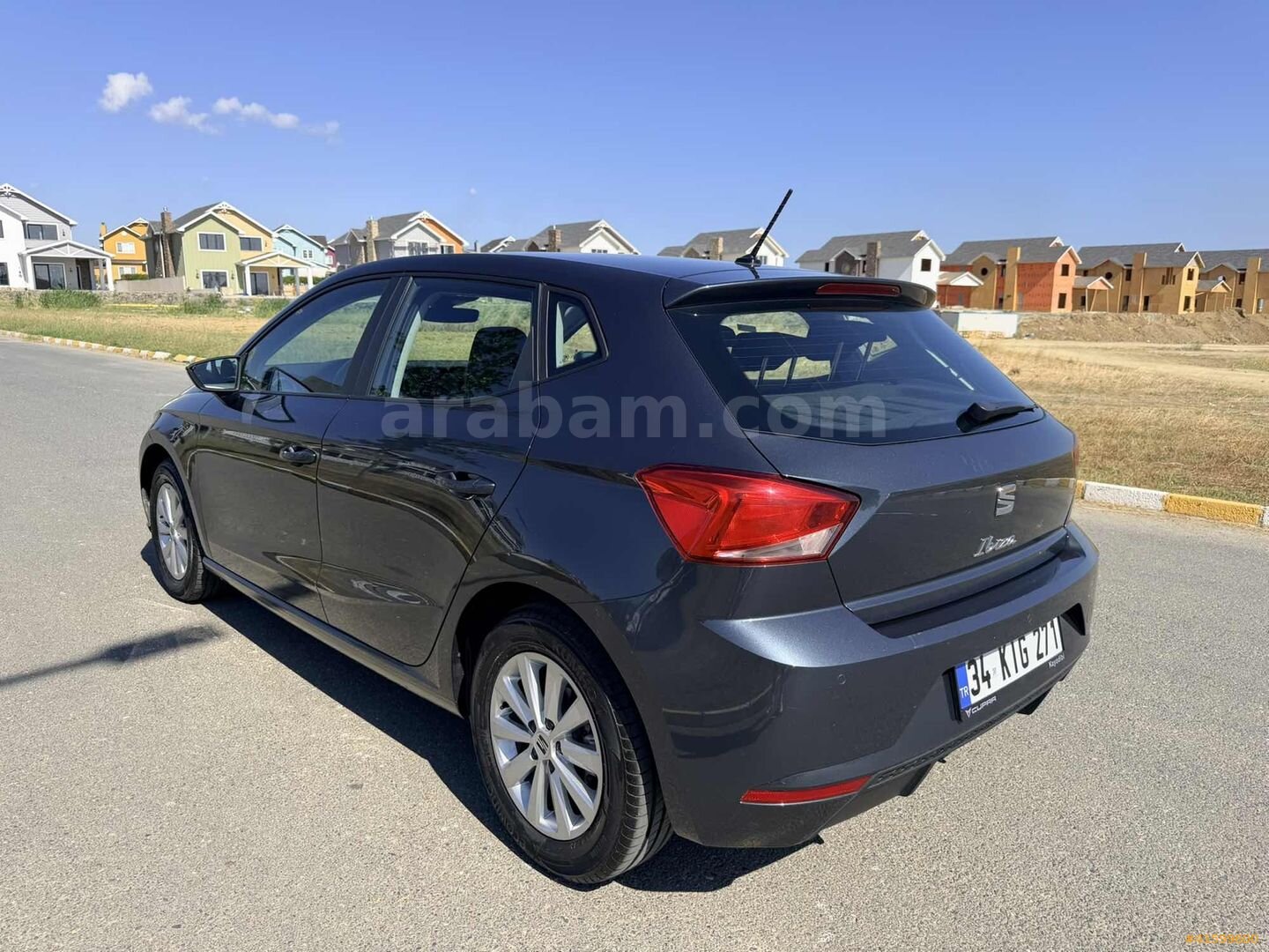 Galeriden Seat Ibiza 1.0 EcoTSI Style 2024 Model İstanbul 18.000 km Füme 4