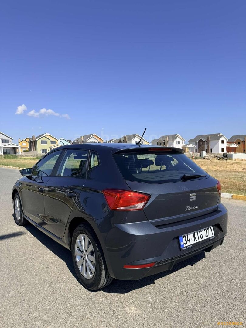 Galeriden Seat Ibiza 1.0 EcoTSI Style 2024 Model İstanbul 18.000 km Füme 6