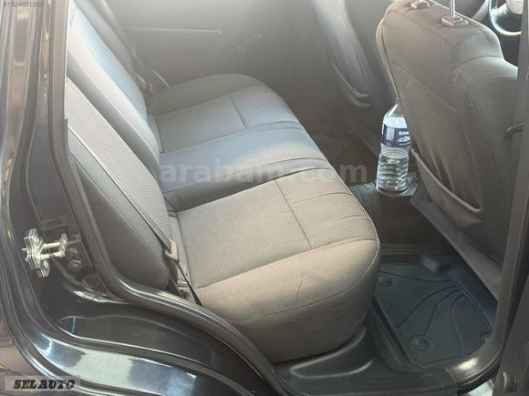 SEL AUTODAN 2011 MDL 127 KM DE TAM OTOMATİK AVEO