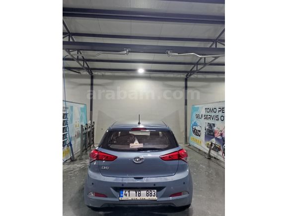 Sahibinden Hyundai i20 1.4 MPI Jump 2015 Model