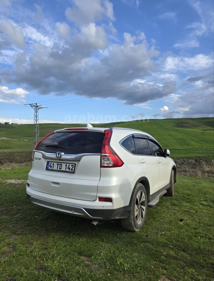 Sahibinden Honda CR-V 1.6 i-DTEC Executive 2015 Model 3