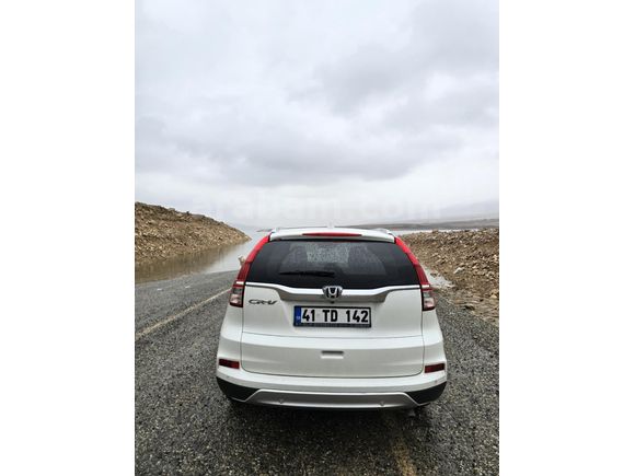 Sahibinden Honda CR-V 1.6 i-DTEC Executive 2015 Model