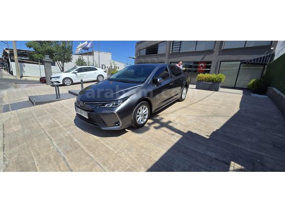 Sahibinden Toyota Corolla 1.8 Hybrid Dream 2025 Model