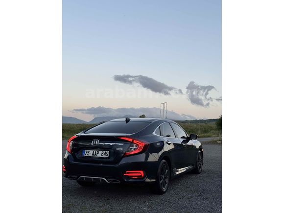 Sahibinden Honda Civic 1.5 i-VTEC Elegance 2020 Model 