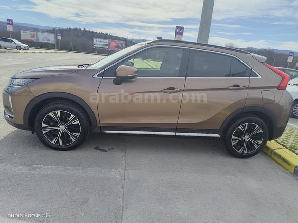 Sahibinden Mitsubishi Eclipse Cross 1.5 MIVEC Intense 2018 Model