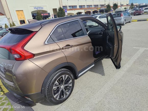 Sahibinden Mitsubishi Eclipse Cross 1.5 MIVEC Intense 2018 Model