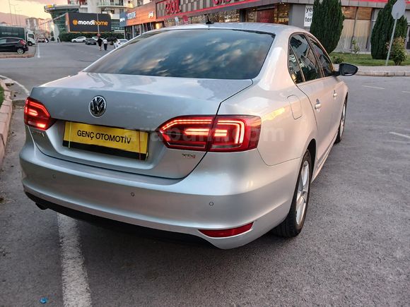2014 MODEL 1.6 TDI HİGHLİNE DİZEL HATASIZ BOYASIZ