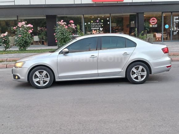 2014 MODEL 1.6 TDI HİGHLİNE DİZEL HATASIZ BOYASIZ