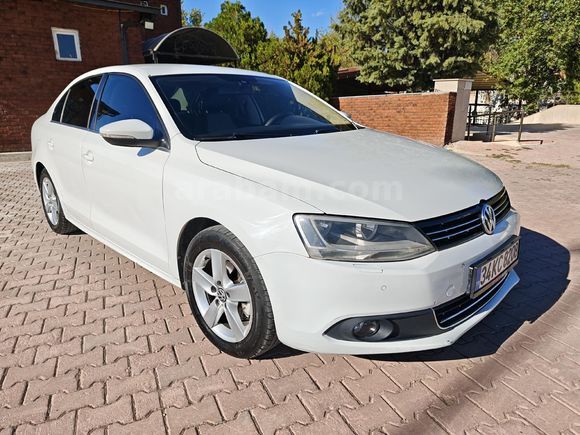 Sahibinden Volkswagen Jetta 1.6 TDi Comfortline 2014 Model