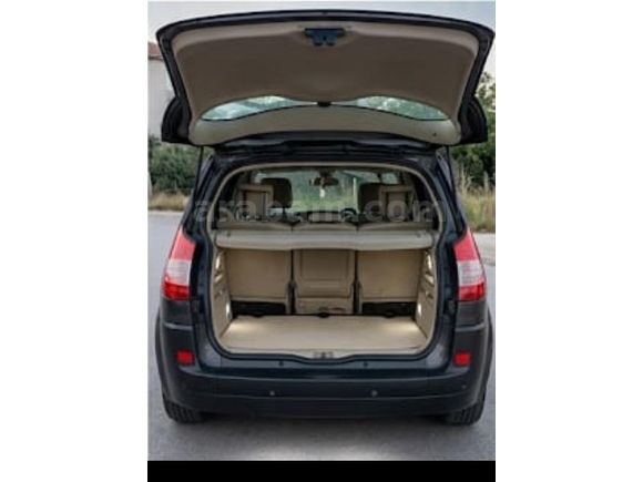 Sahibinden Renault Scenic 1.6 Privilege 2008 Model