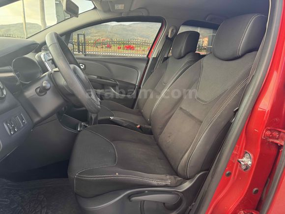 Galeriden Renault Clio 0.9 TCe Touch 2013 Model Aydın