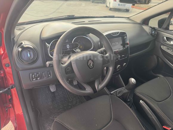 Galeriden Renault Clio 0.9 TCe Touch 2013 Model Aydın