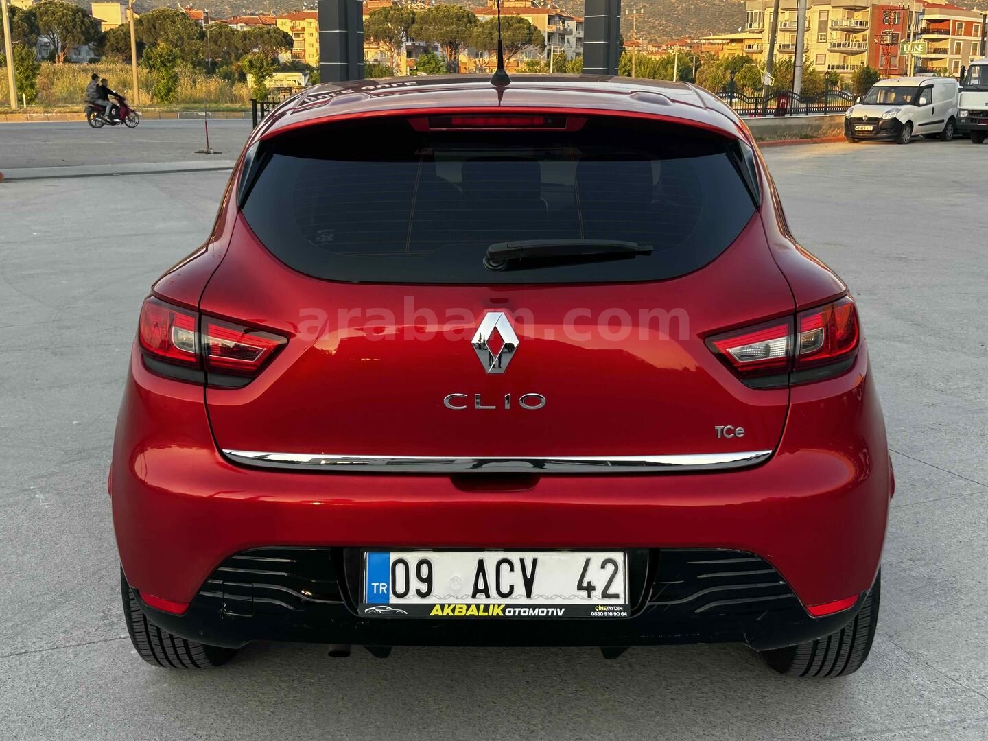 Galeriden Renault Clio 0.9 TCe Touch 2013 Model Aydın 65.000 km Kırmızı 6