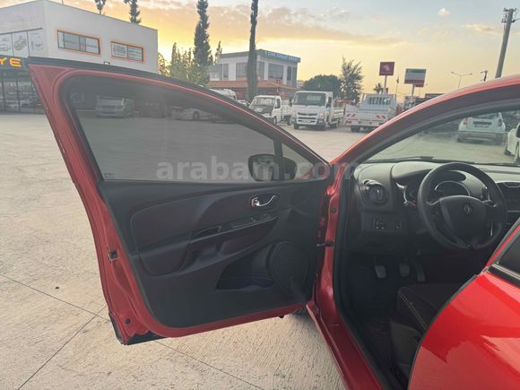 Galeriden Renault Clio 0.9 TCe Touch 2013 Model Aydın