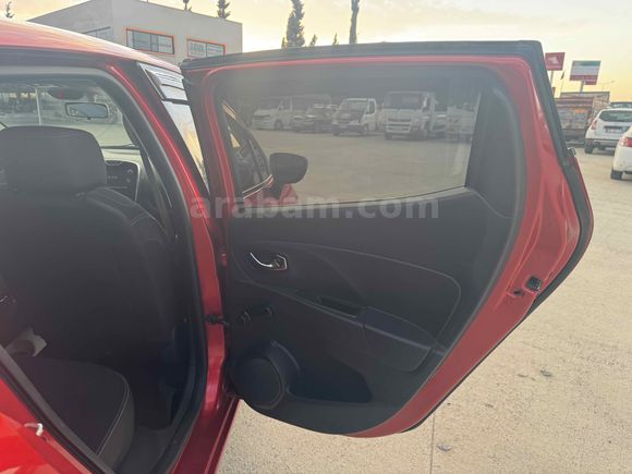 Galeriden Renault Clio 0.9 TCe Touch 2013 Model Aydın