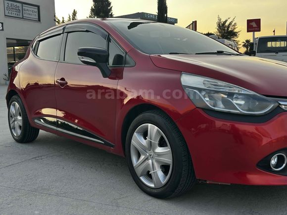 Galeriden Renault Clio 0.9 TCe Touch 2013 Model Aydın