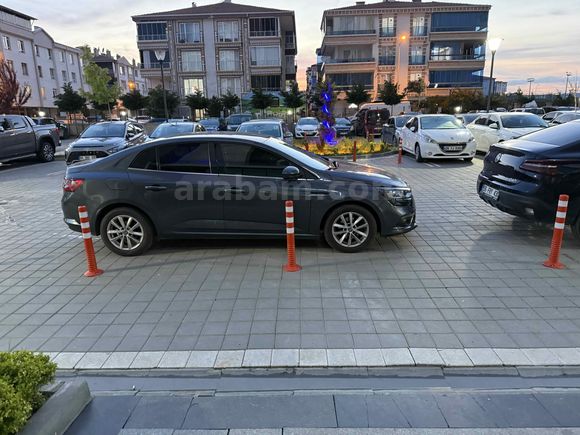 Sahibinden Renault Megane 1.5 Blue DCI Touch 2020 Model Ankara