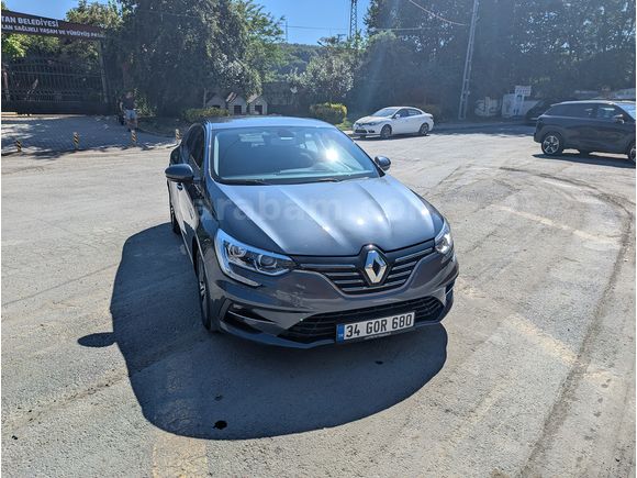 Sahibinden Renault Megane 1.5 Blue DCI Touch 2023 Model 