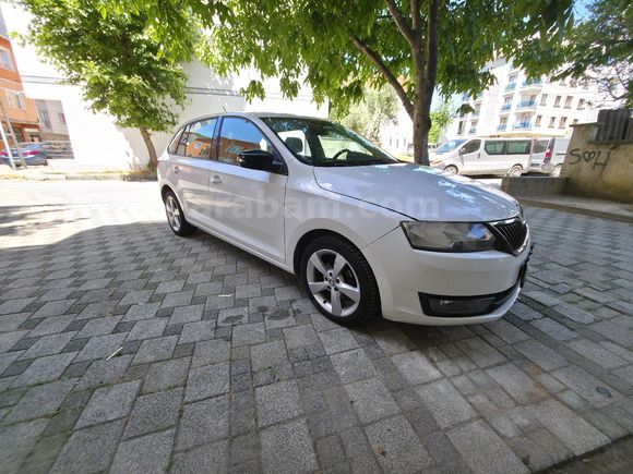 Sahibinden Skoda Rapid 1.4 TDI GreenTec Spaceback Style 2015 Model