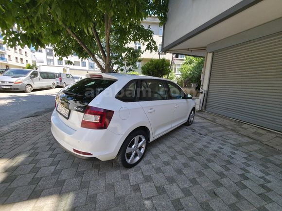 Sahibinden Skoda Rapid 1.4 TDI GreenTec Spaceback Style 2015 Model