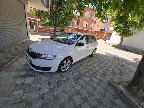 Sahibinden Skoda Rapid 1.4 TDI GreenTec Spaceback Style 2015 Model