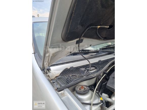 2008 model 1.5 dizel 7 kişilik otomobil ruhsatlı.195 bin km'de..