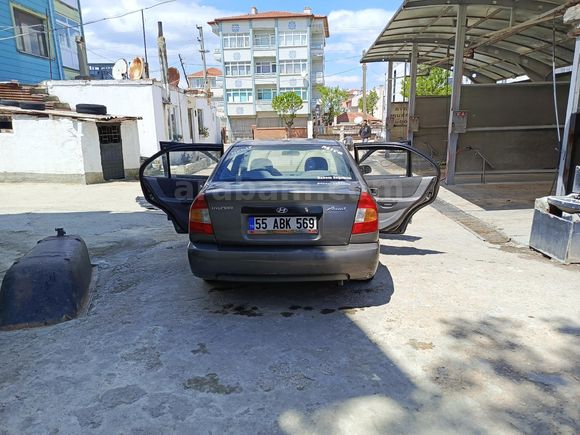 Sahibinden Hyundai Accent 1.3 LX 2002 Model Edirne