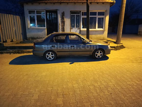 Sahibinden Hyundai Accent 1.3 LX 2002 Model Edirne
