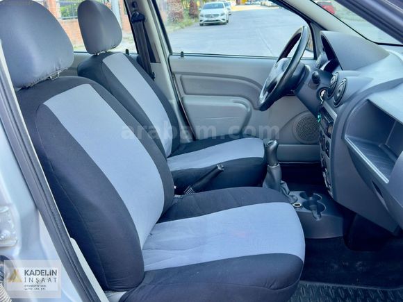 2012 model 1.5 dizel..7 kişilik otomobil ruhsatlı.205 bin km'de.