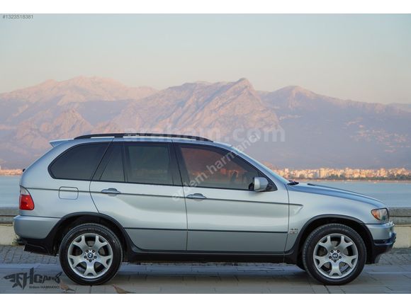 ERDEM'den 2000 BMW X5 4,4 V8 Gümüş Gri - Siyah Full Hatasız