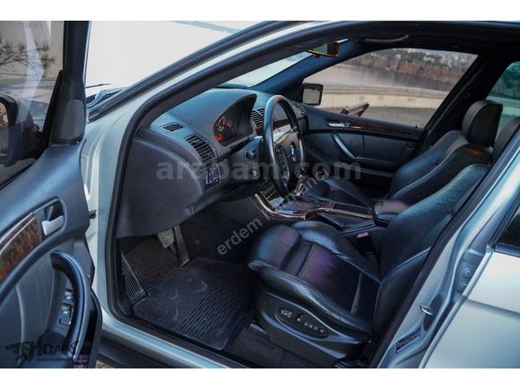 ERDEM'den 2000 BMW X5 4,4 V8 Gümüş Gri - Siyah Full Hatasız