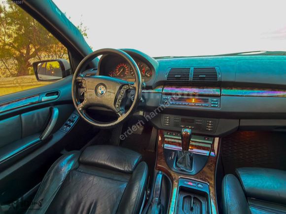 ERDEM'den 2000 BMW X5 4,4 V8 Gümüş Gri - Siyah Full Hatasız