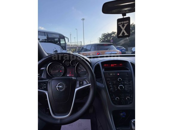 SAHİBİNDEN DÜŞÜK KM EKSTRALI ASTRA J 