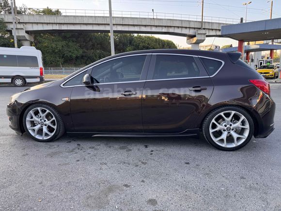 SAHİBİNDEN DÜŞÜK KM EKSTRALI ASTRA J 