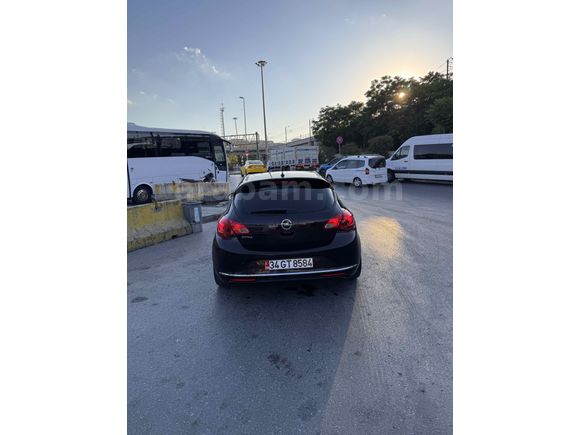 SAHİBİNDEN DÜŞÜK KM EKSTRALI ASTRA J 