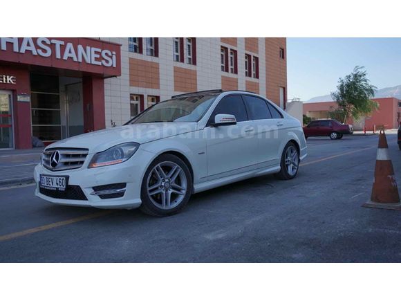 Sahibinden Mercedes - Benz C 180 Kompressor BlueEfficiency AMG 2011 Model 