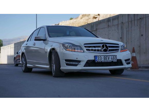 Sahibinden Mercedes - Benz C 180 Kompressor BlueEfficiency AMG 2011 Model 