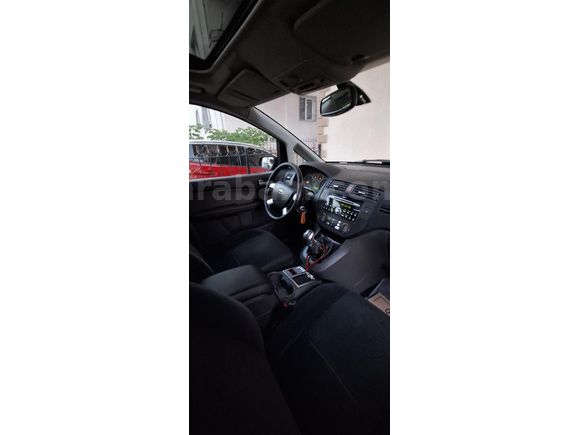 Sahibinden Ford C-Max 1.6 Ghia 2005 Model