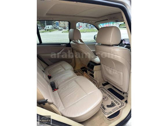 EMSALSIZ TEMİZLİKTE BMW X5