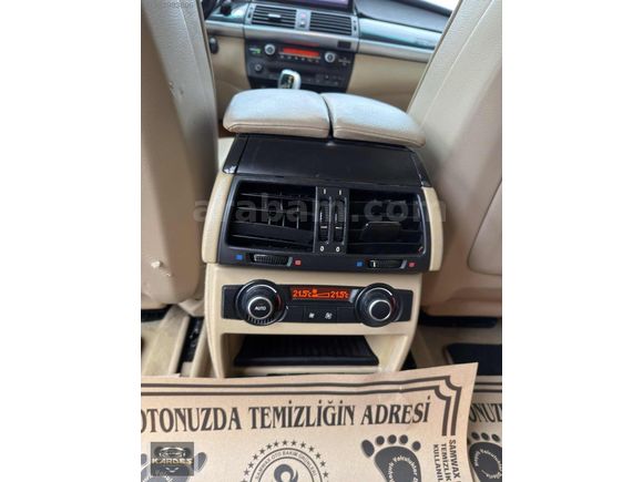 EMSALSIZ TEMİZLİKTE BMW X5