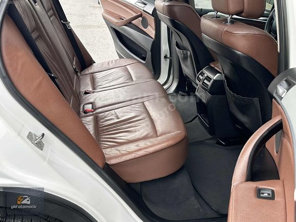 BOYASIZ 2011 MODEL X5 30D XDRİVE 8 İLERİ ISITMA CAM TAVAN